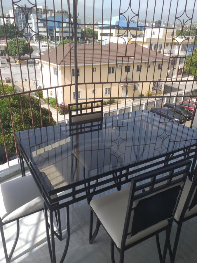By The Pool Apartment *
